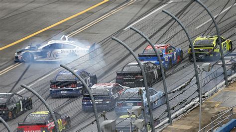 final results nascar race yesterday.
